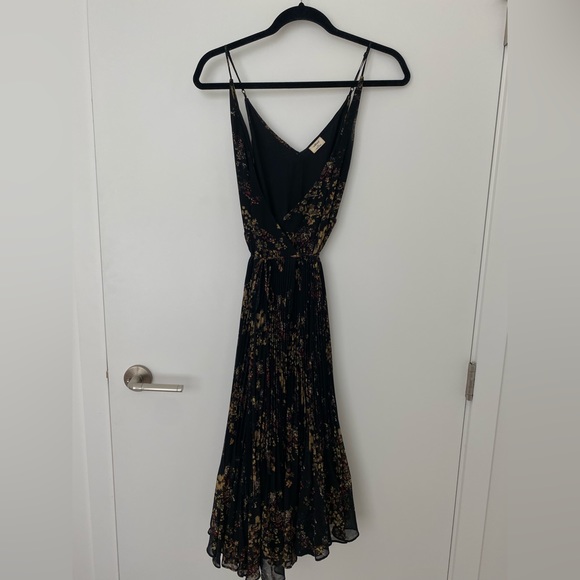 Aritzia Babaton Beaune Dress - Picture 2 of 4